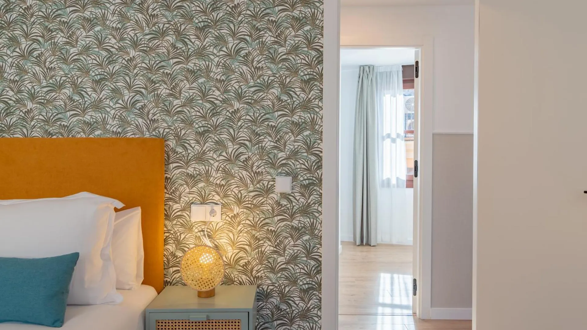 Feelathome Atarazanas Apartments Malaga