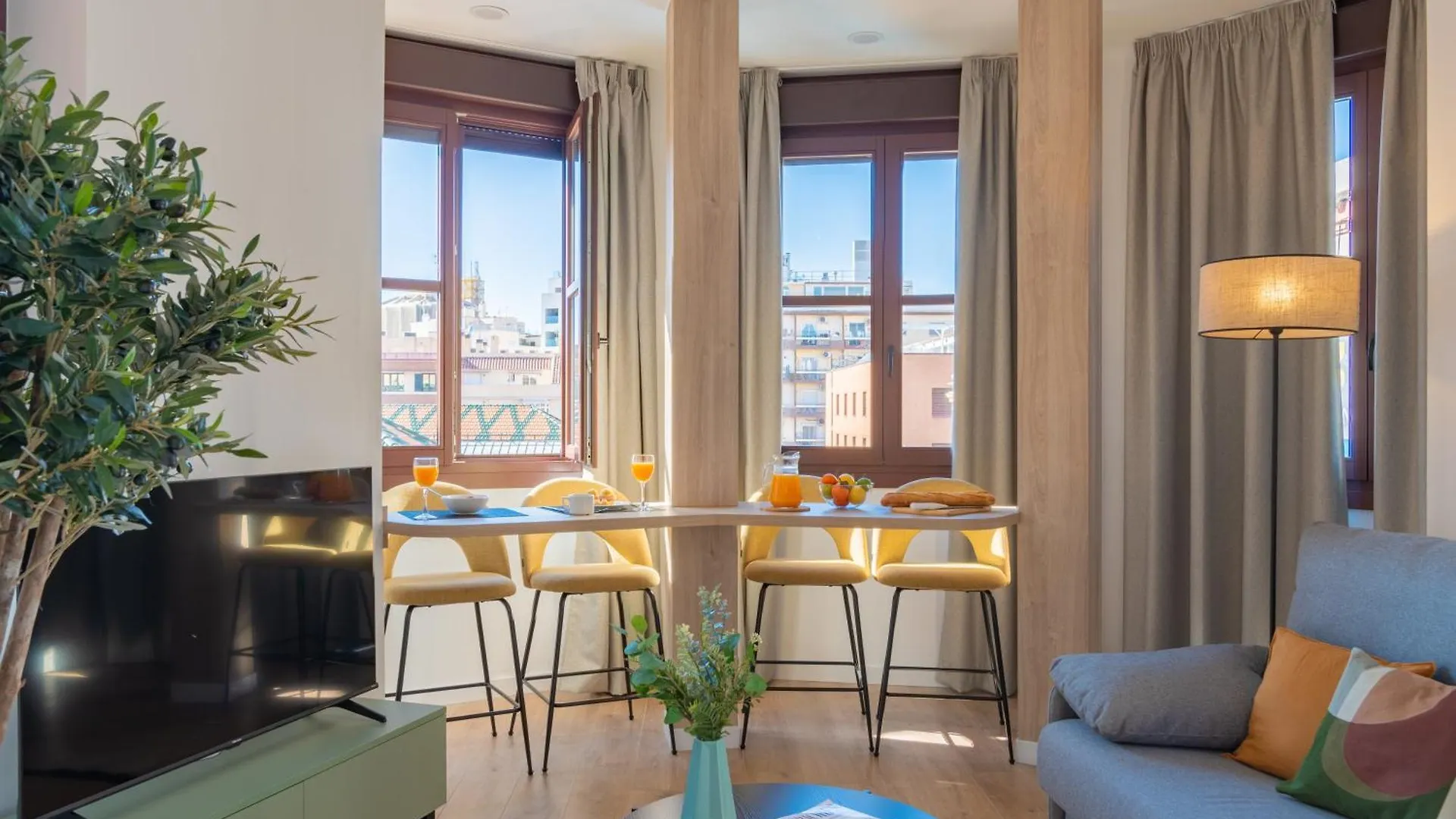 Feelathome Atarazanas Apartments Malaga