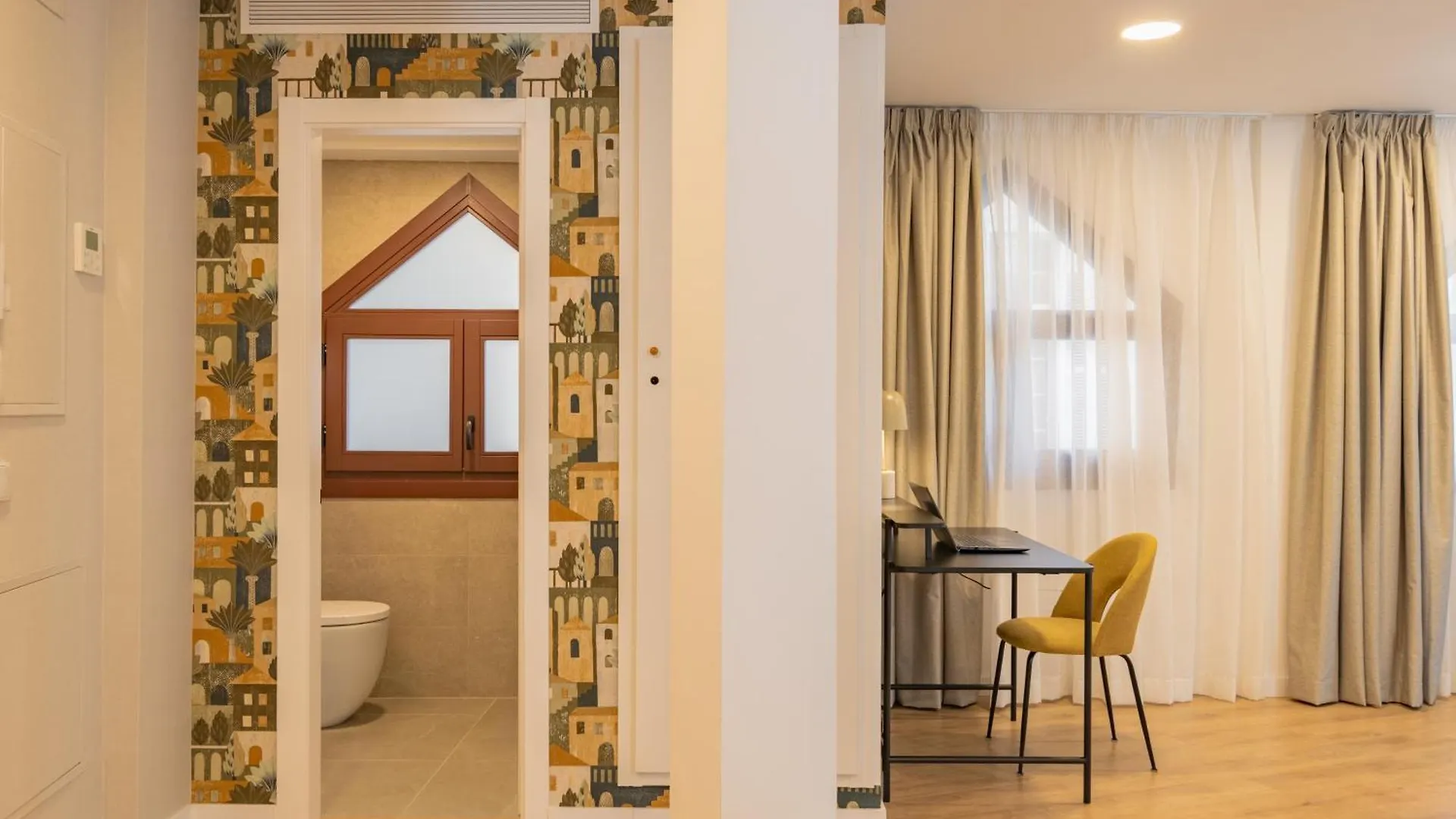 Feelathome Atarazanas Apartments Malaga 0*,