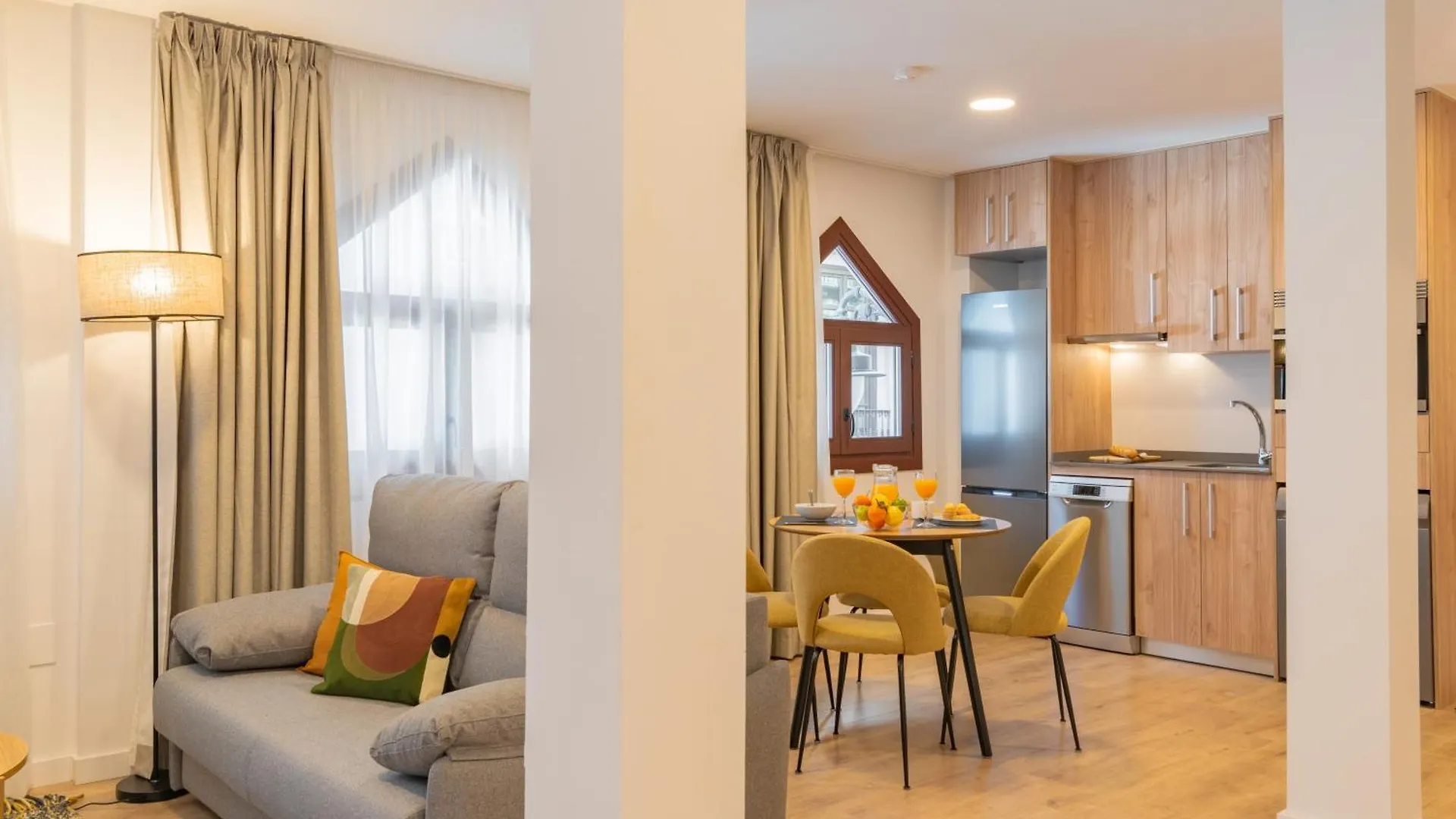 Feelathome Atarazanas Apartments Malaga Hiszpania