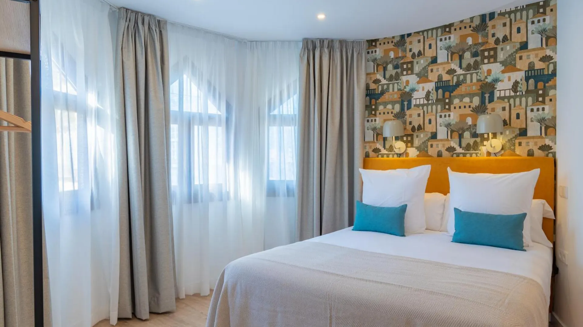 Feelathome Atarazanas Apartments Malaga